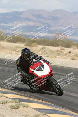 media/May-05-2025-Moto Forza (Mon) [[3c1838c5e5]]/2-B Group/Session 2 (Turn 7 Inside)/
